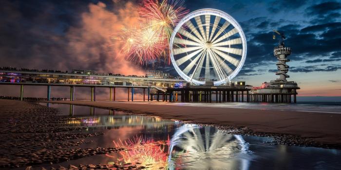 1920x1200 Download wallpapers Scheveningen, beach, night, Ferris wheel