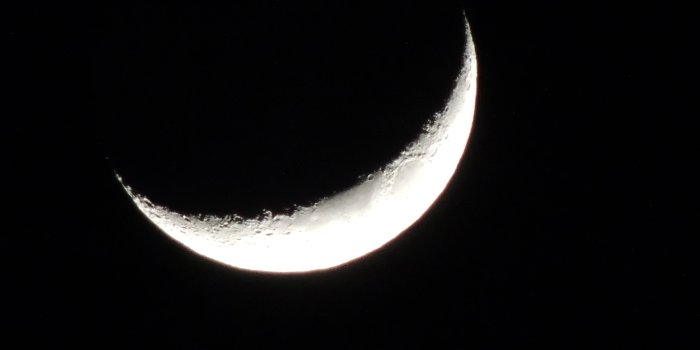 3840x2880 Crescent Moon Wallpaper - Picserio.com - Picserio.com