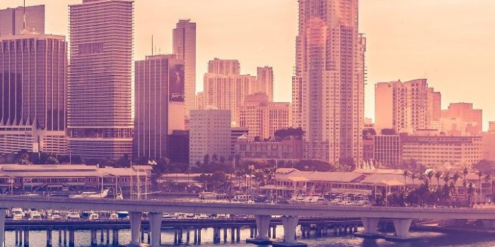 720x1280 Beautiful Pink City – Mobile Wallpapers