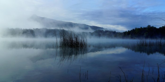 5120x3200 Foggy Lake Wallpapers