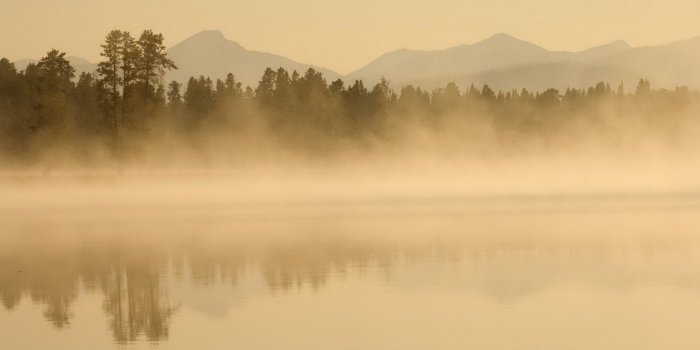 2560x1600 Foggy lake [3] wallpaper - Nature wallpapers - #35936