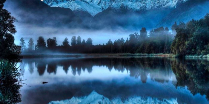 2880x1800 Foggy Lake MacBook Air Wallpaper Download | AllMacWallpaper
