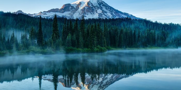 1920x1200 Foggy Lake By Mount Rainier Wallpaper - Mt Rainier Park Desktop