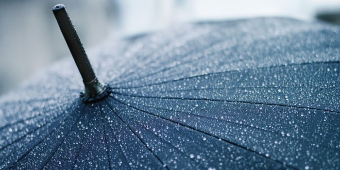 1920x1080 Rainy Fall Backgrounds | Heavy Rain Falling, Umbrella is Full of