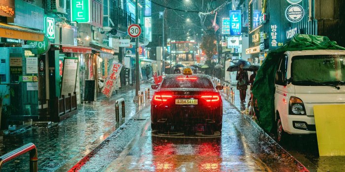 4993x7485 ITAP of a Taxi in the Pouring Rain | Travel aesthetic, City
