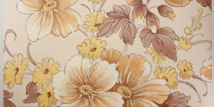 2048x1365 1970s Vintage Wallpaper Large Flowers Yellow and Brown - Rosie's