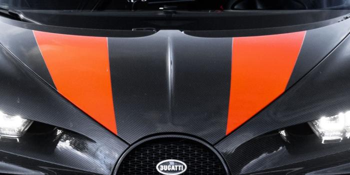 1125x2436 Download 1125x2436 wallpaper bugatti chiron prototype, 2019