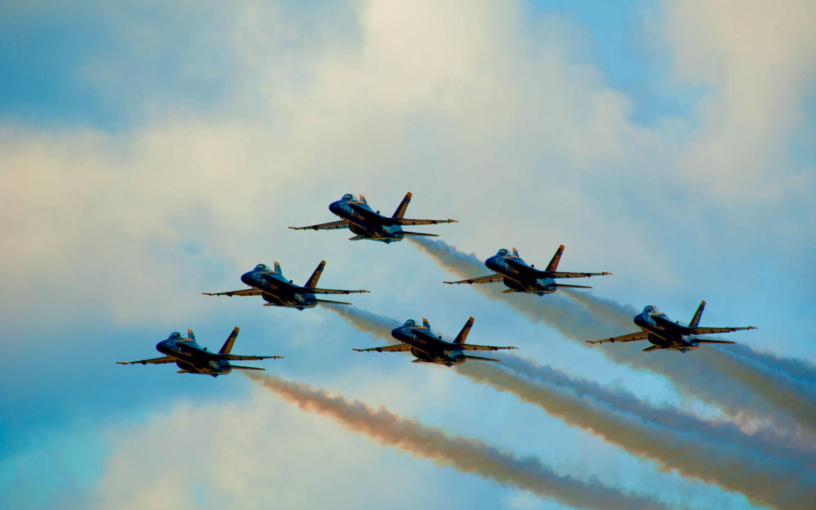 3840x2400 Samuel Stephens on Blue Angles | Angel wallpaper, Blue
