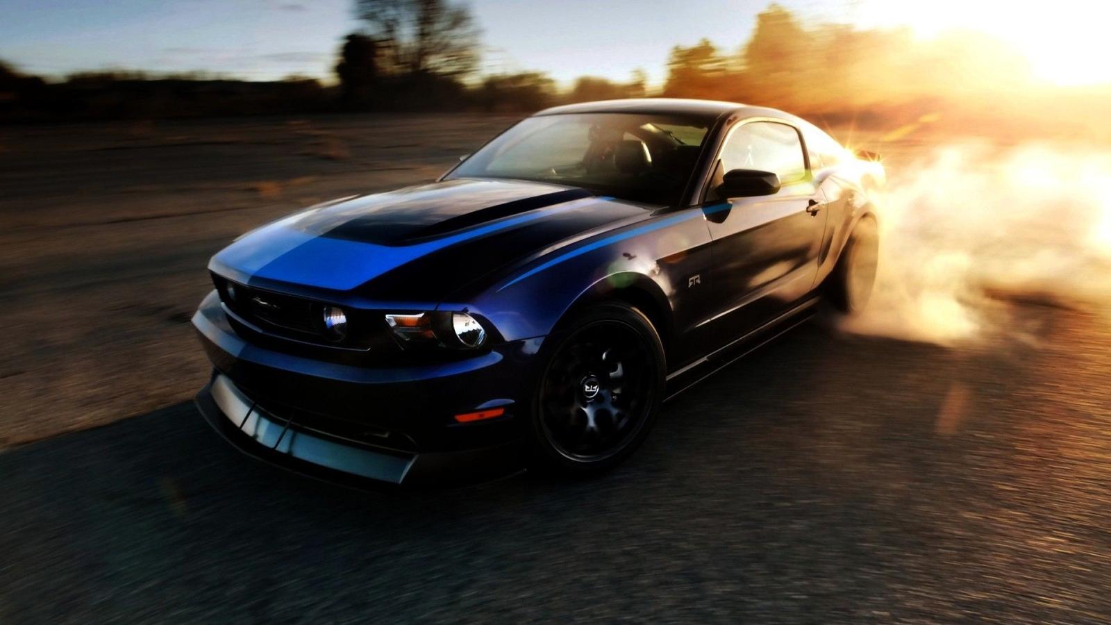 1920x1080 Blue Ford Mustang drifting at sunset