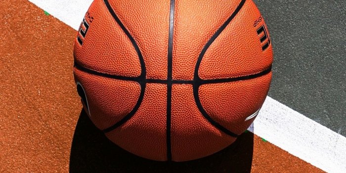 1440x2960 Download 1440x2960 wallpaper basketball, sports, court, samsung