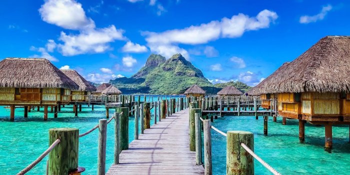 1600x1200 Honeymoon in Bora Bora - The Amazing Races