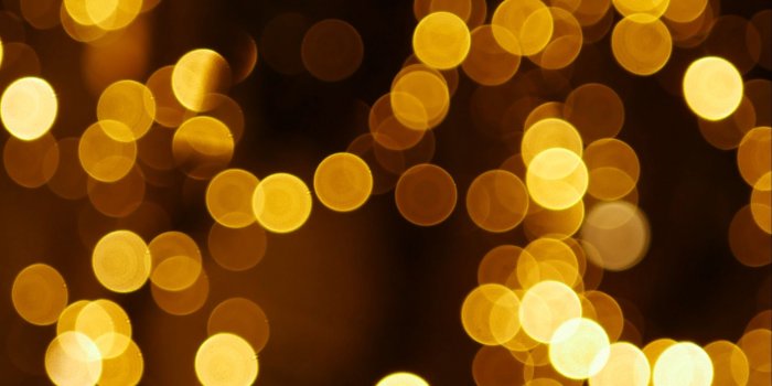 2160x3840 Download wallpaper 2160x3840 glare, circles, light, golden samsung