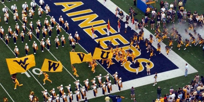 1024x768 90 Lovely Wvu Wallpaper for You - Cameeron Web