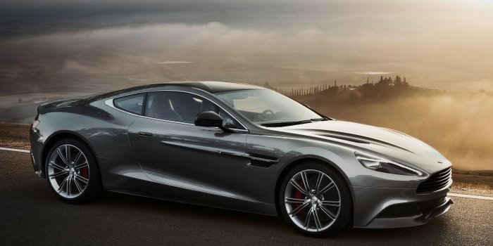 2560x1920 Free Aston Martin Vanquish Wallpaper High Quality Resolution at