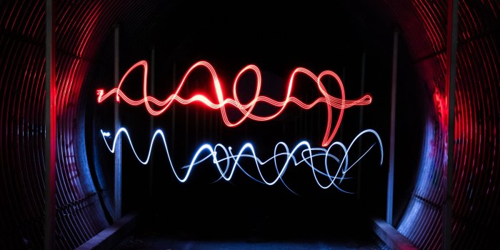 3840x2400 Neon lights in tunel Wallpaper 4k Ultra HD ID:4261