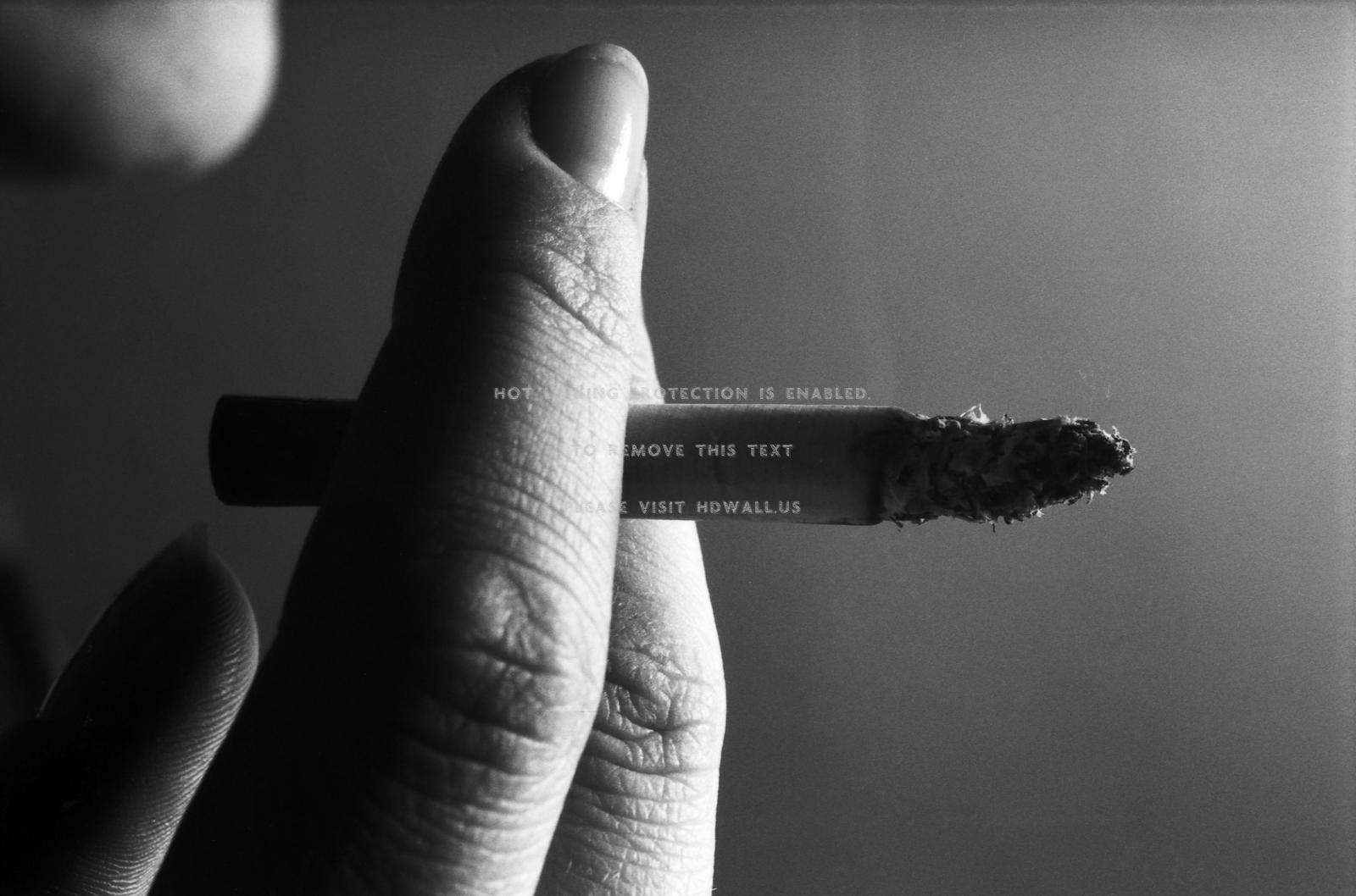 3286x2174 Cigarette Smoke Black White Lungs Addictions Fingers - Smoking