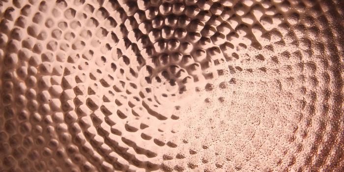 5184x3456 shiney copper metal texture pitted bowl water drop wallpaper