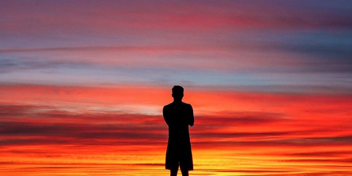 1440x2560 Download Calm, peace, silhouette, man and sunset wallpaper