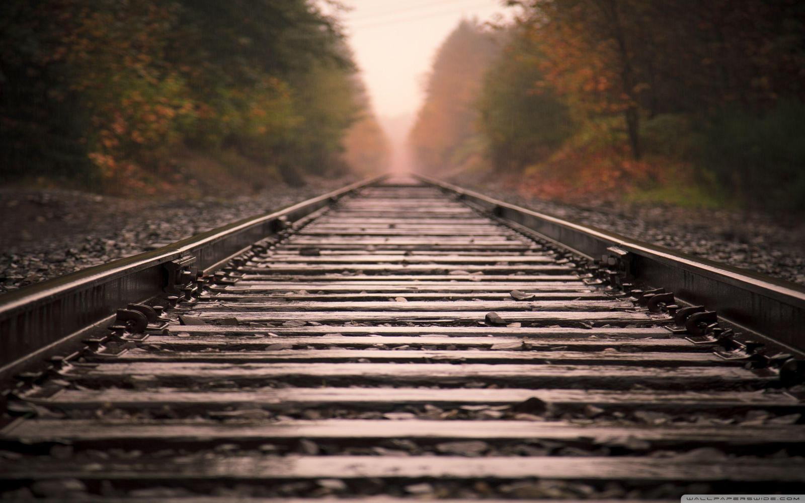 2560x1600 Railway Tracks Wallpapers