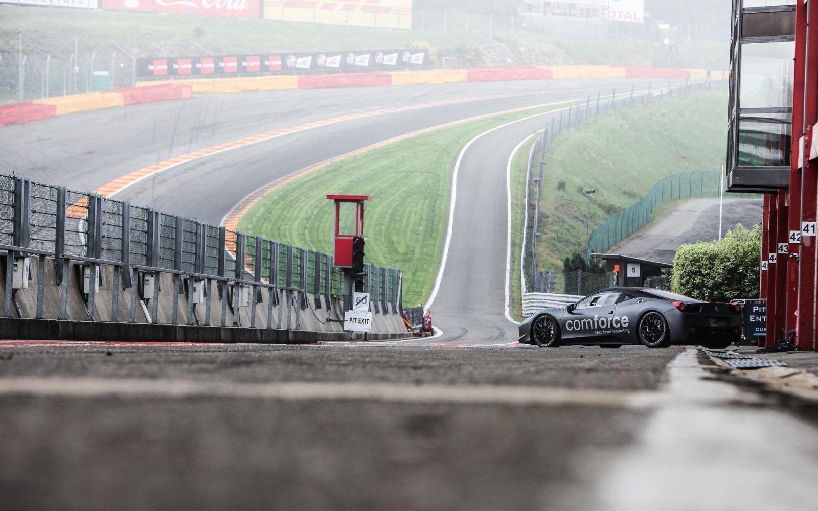 1920x1200 Race Track Wallpapers