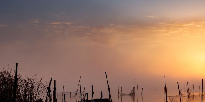 3415x3415 Download wallpaper 3415x3415 pier, sunset, lake, fishing nets ipad