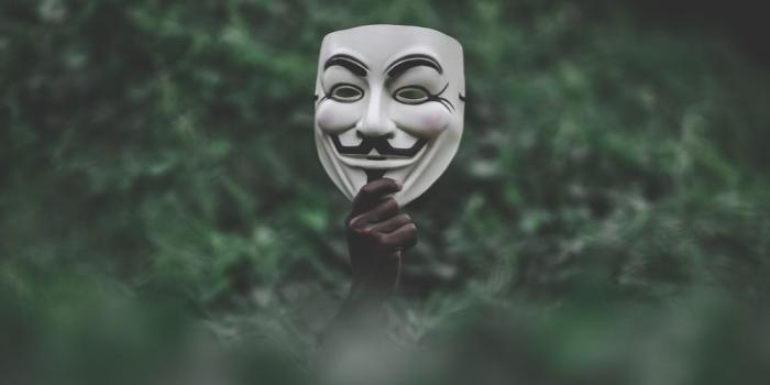 1000x1250 shallow focus photography of vendetta mask photo – Free Grey Image