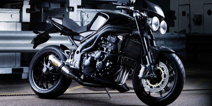 1440x900 Triumph Motorcycle Wallpapers