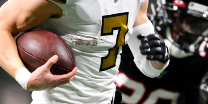 1440x2560 Saints beat Falcons to clinch 3rd straight NFC South title
