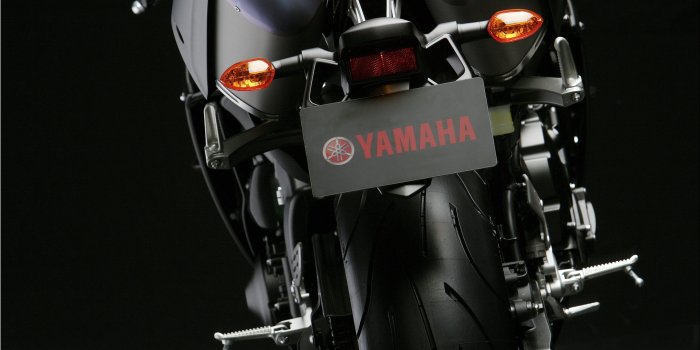 3328x4992 yamaha r1 2009 034 3328x4992 wallpaper – Motorcycles Yamaha HD