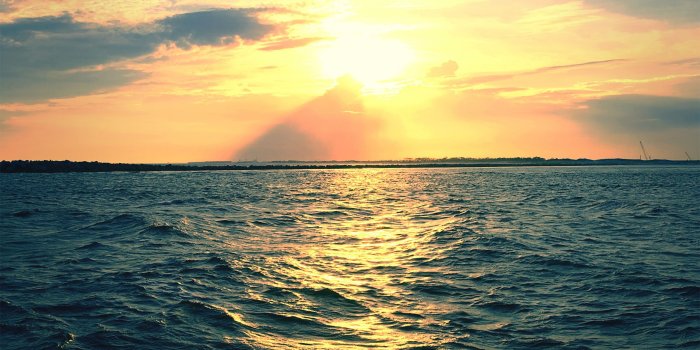 2560x1440 Through The Horizon Ultra HD Desktop Background Wallpaper for