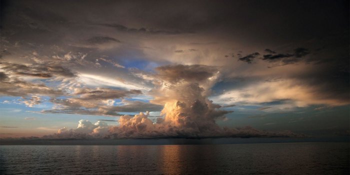 1920x1200 Thunderstorm Desktop Wallpaper - Storm Clouds On Horizon, Hd