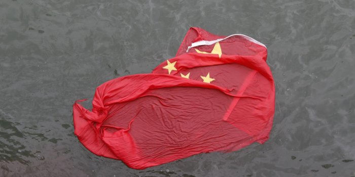 1600x900 Hong Kong celebrities vow to protect Chinese flag on Weibo — Quartz