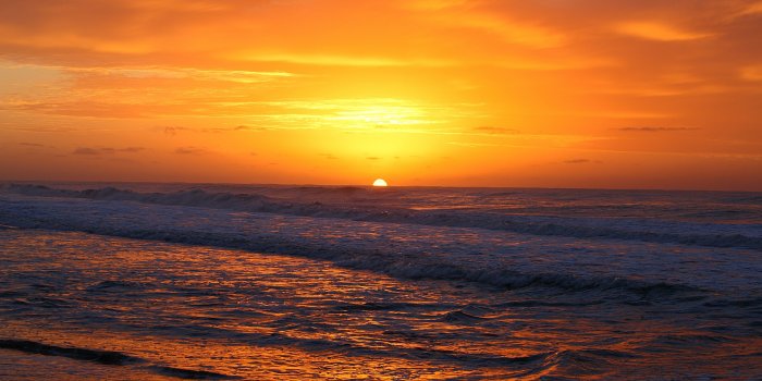 3840x2160 Free download Golden Horizon Sunset 4K HD Desktop Wallpaper for