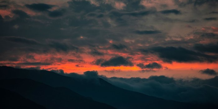 1920x1080 Desktop wallpaper clouds, dark, horizon, sky, hills, hd image