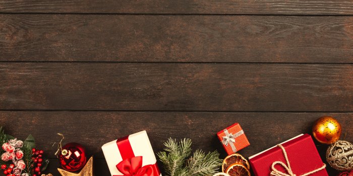 5616x3744 Christmas Gifts On Brown Parquet Floor · Free Stock Photo