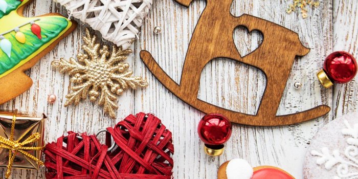 1242x2208 Christmas Knickknacks on the white rustic table HD wallpaper download