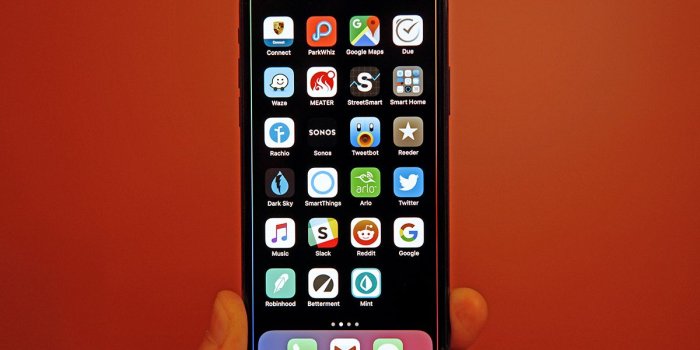 1200x800 The ultimate iPhone X wallpaper has finally been updated for the