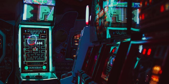 1800x1200 5 Days of Awesome Wallpapers: Retro Wallpapers - TechSpot Forums