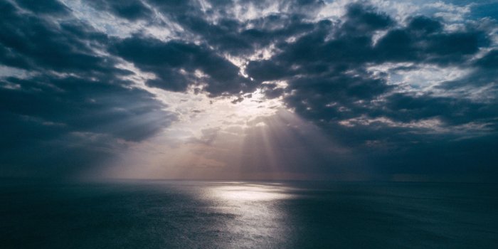 2048x1152 2048x1152 Beach Clouds Landscape Light Evening Sun Rays 2048x1152