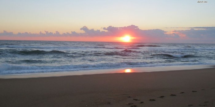 1366x768 Free download Early sunrise at Outer Banks wallpaper Beach