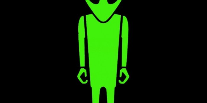 1600x2844 Green Alien Wallpaper (72+ images)