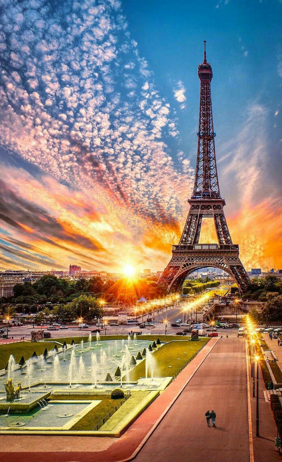 978x1600 Eiffel Tower sunset burst, Paris, France | Paris wallpaper, Paris