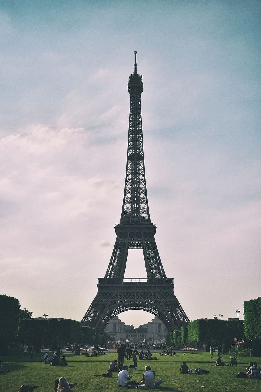 910x1364 820x462px | free download | HD wallpaper: france, paris, champ de