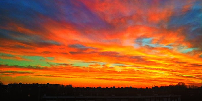 3264x1836 Red, yellow, and blue abstract painting, sunset, sky, sunlight