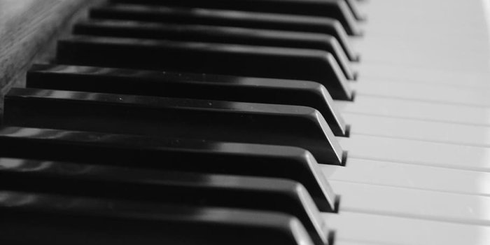 910x1374 HD wallpaper: piano, piano keyboard, sheet music, keyboard