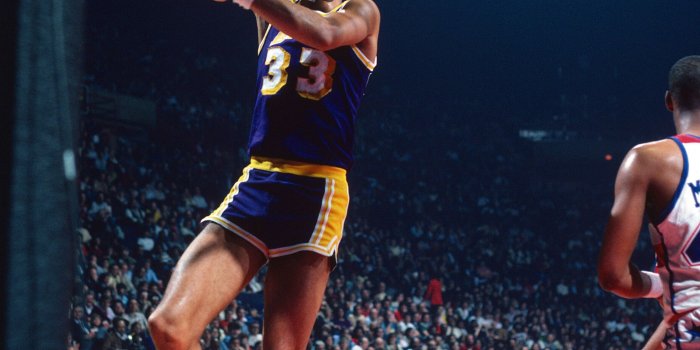 2226x3070 10 Greatest Nba Players Ever - Kareem Abdul Jabbar Skyhook, Hd