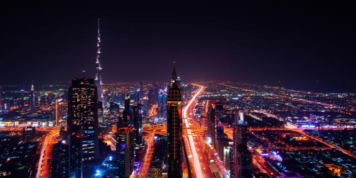 2732x2732 nv99-city-night-light-car-dark-nature-wallpaper