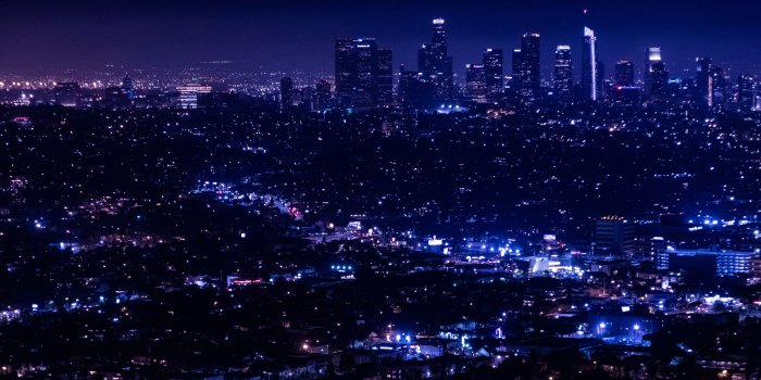 3840x2160 Download wallpaper 3840x2160 night city, city lights, overview