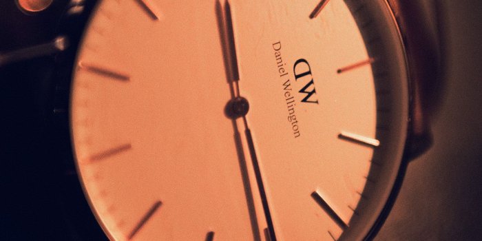 1242x2208 nj75-watch-clock-wellington-blue-wallpaper