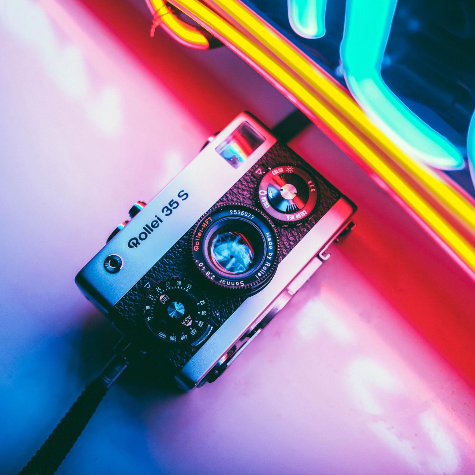 3415x3415 Download wallpaper 3415x3415 camera, neon, retro, light, colorful